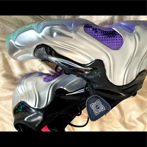 Rare Sz 8.5 Nike Foams